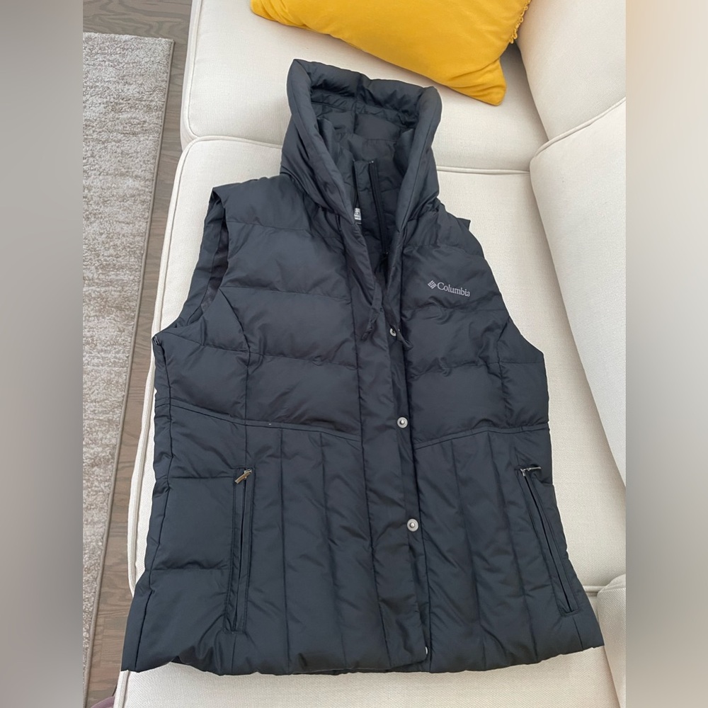 Columbia Vest